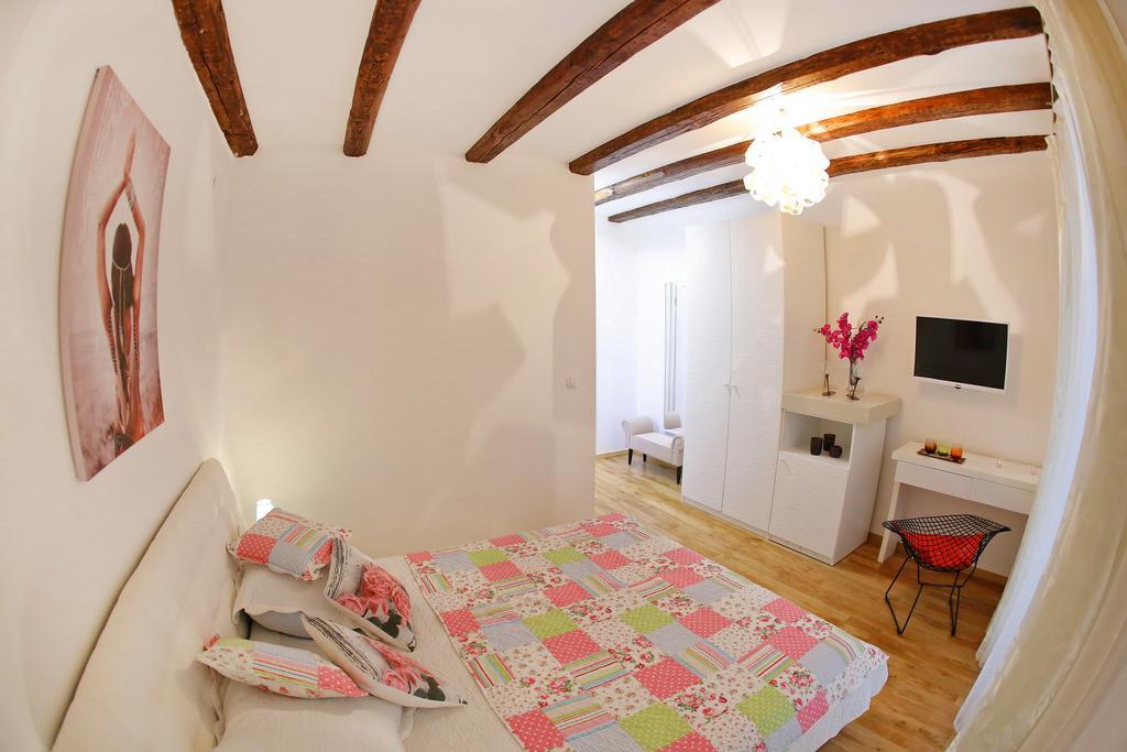 Guest house Square Zadar