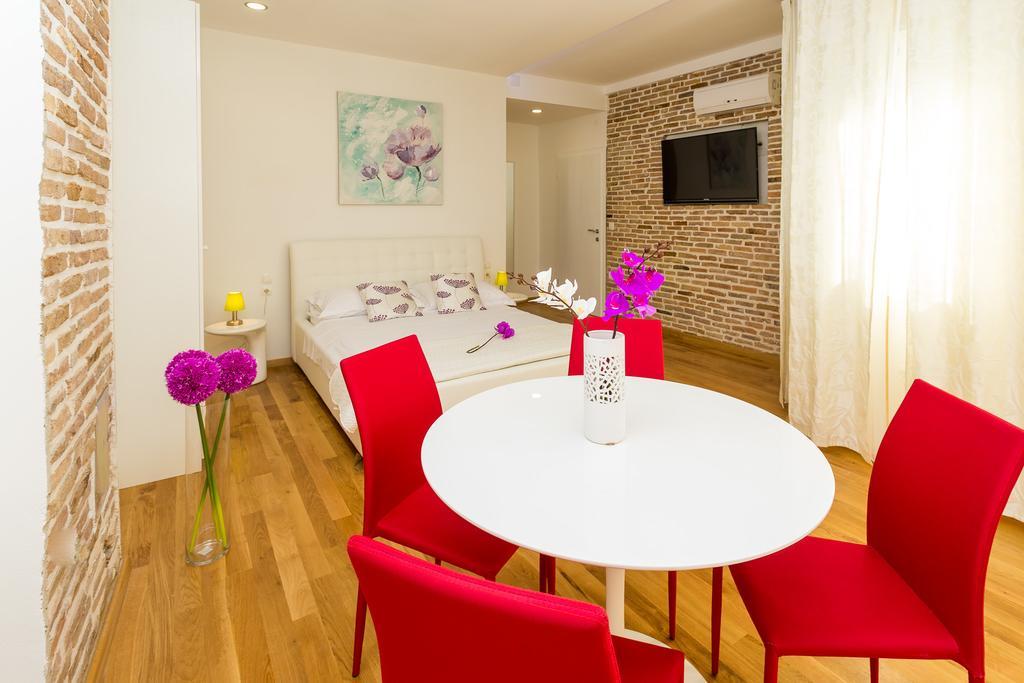 Guest house Square Zadar