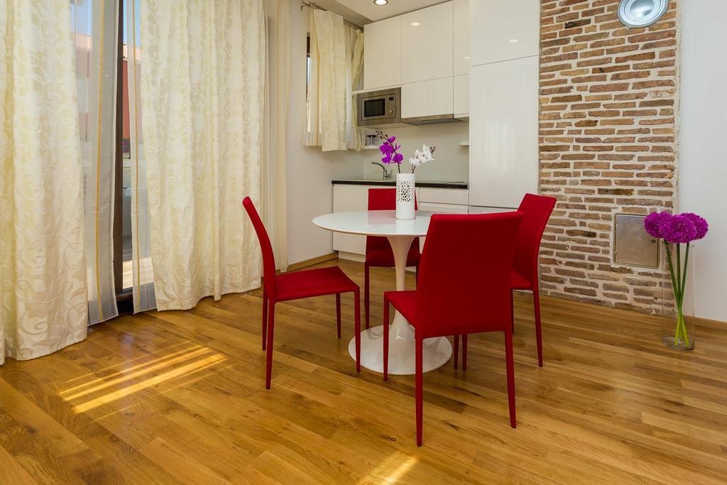 Guest house Square Zadar