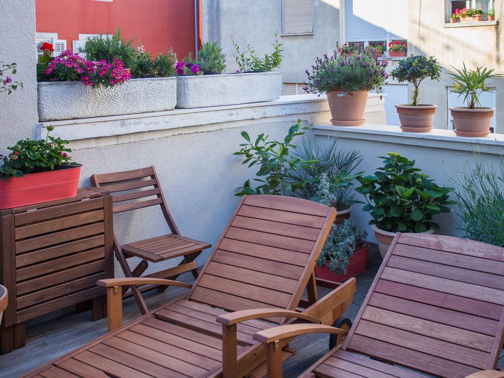 Square Guest house